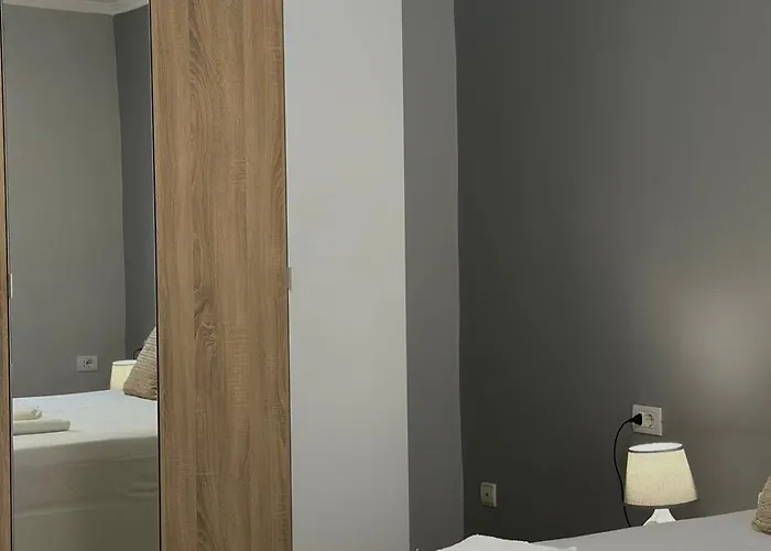 Oxhaku Apartamento Tirana